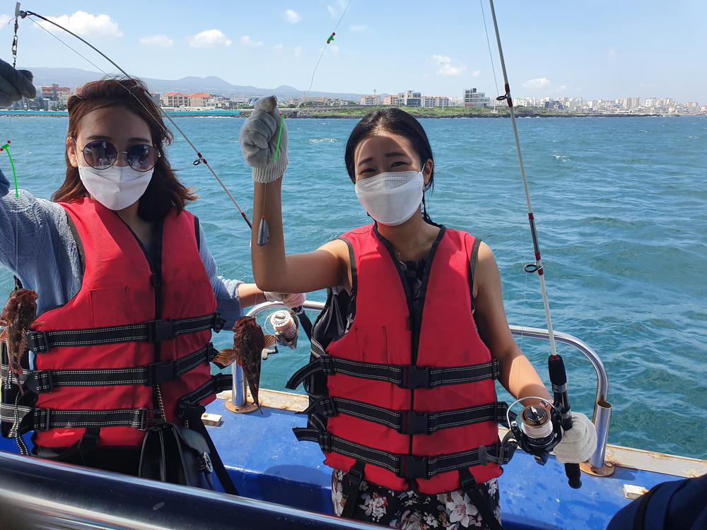 3695294320_tOdyNjzP_acf5c7bc1ba921103da80a0b7aed5199f1d2d22c.jpg 이미지크게보기