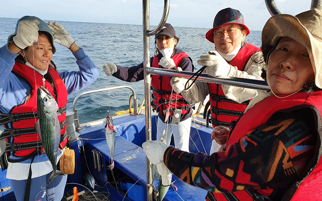 20201009133624_6JF3iT01.jpg_carousel_제주체험배낚시_이호털보체험배낚시,제주체험배낚시,제주배낚시,제주한치,배낚시,제주트롤링낚시,제주트롤링다랑어낚시
